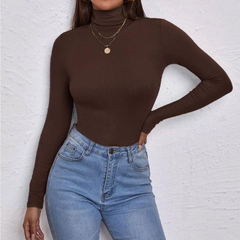 Boho casual high neck fitted top